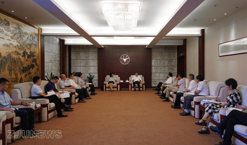 浙江大学与塔里木大学签署对口支援协议